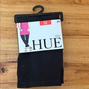 HUE Black Seamless Leggings - 2X